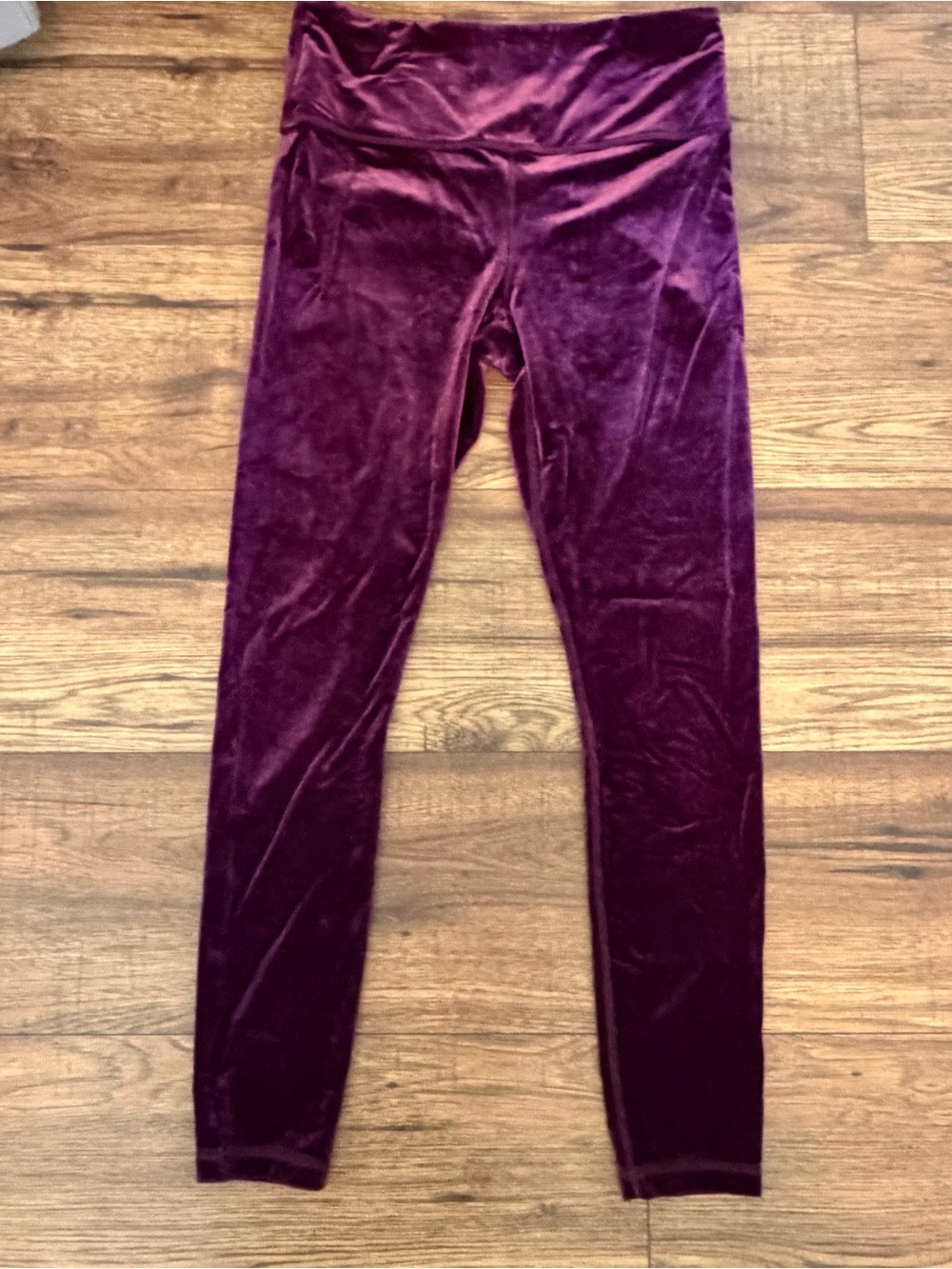 Athleta Womens Velvet Maroon Leggings Medium EUC Deep Wine Stretch